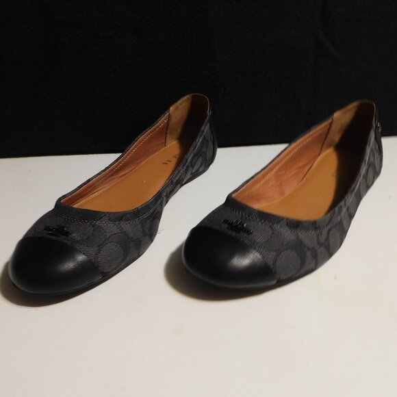 Womens Coach ballet style flat  in Black   Sz 9.5 - Picture 1 of 4